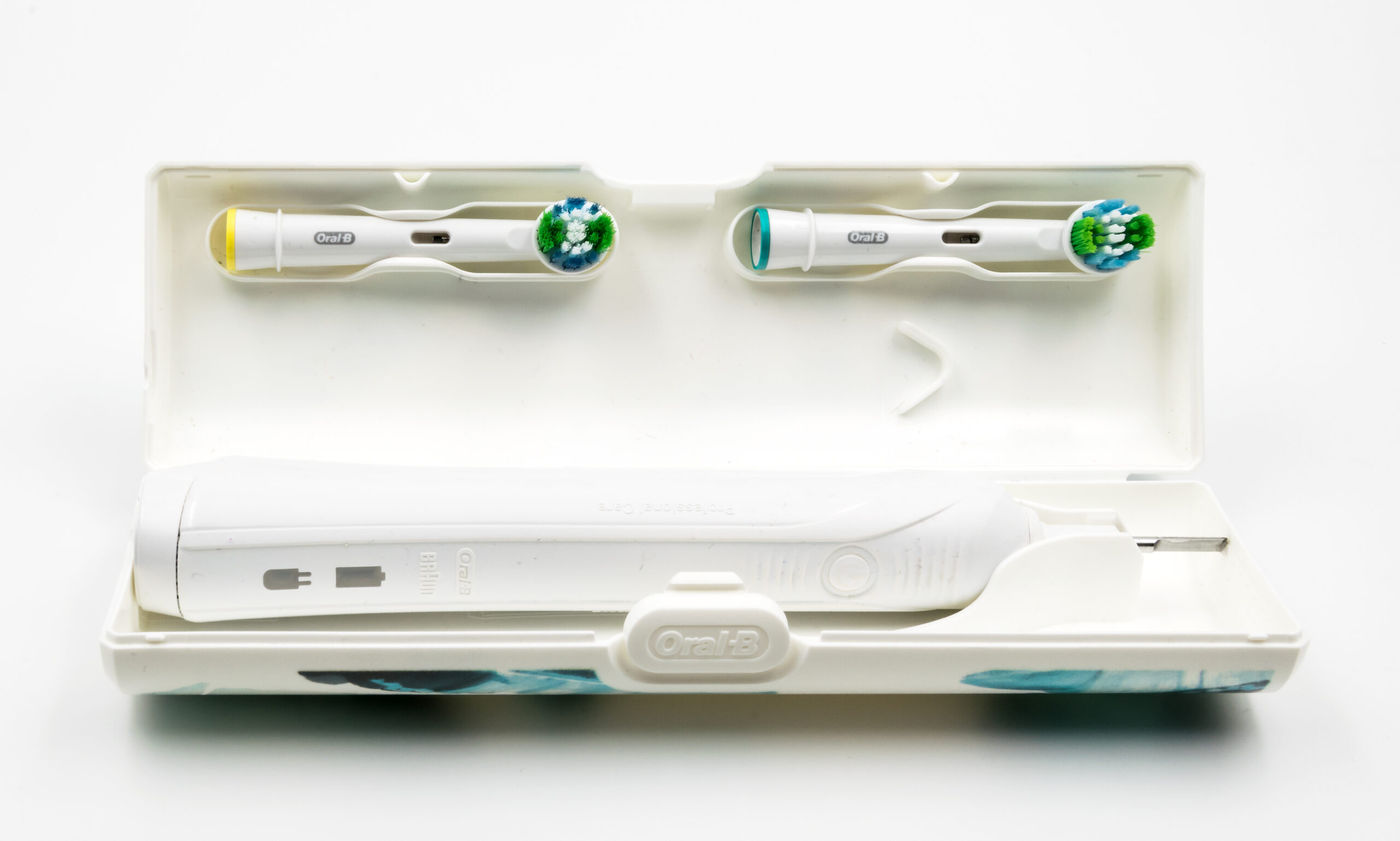 Oral-B Pro 750の電動歯ブラシ本体